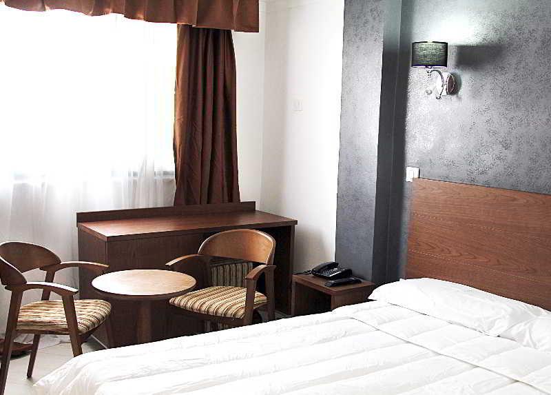 Medina Hotel Boumerdes Bagian luar foto
